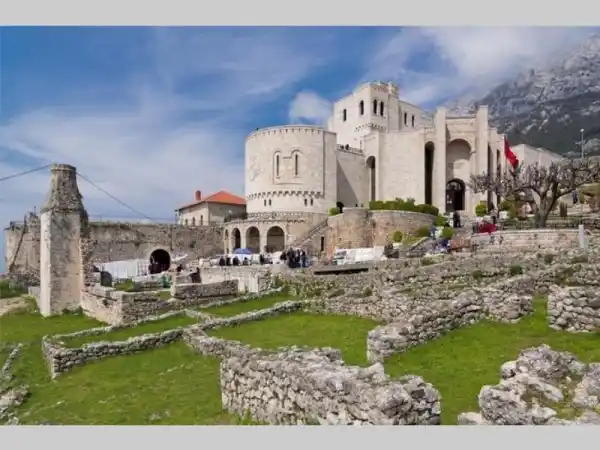 1-castle-kruja-albania.webp